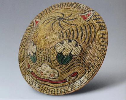 Escudo de ratan pintado - The Rattan Shield